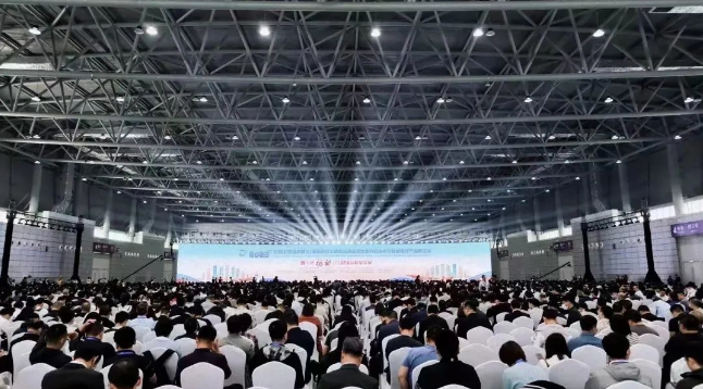 渐健家医·数字赋能新方案亮相CHITEC，全面助力基层卫健事业高质量发展