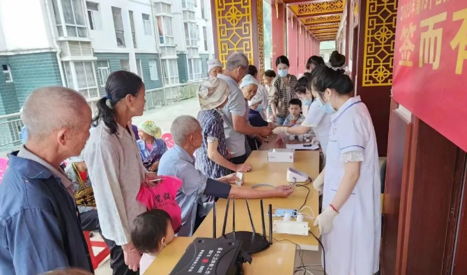 多地抓紧落实健康惠民服务，渐健家医助力共守居民健康第一道岗